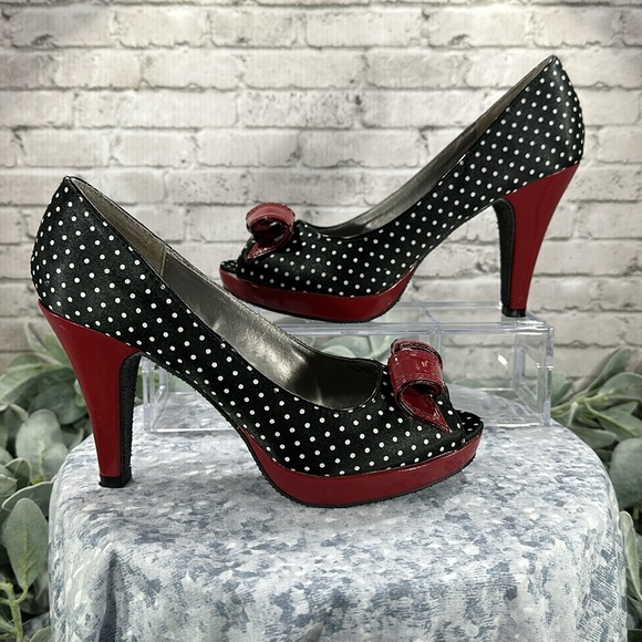 Madden Girl Kiarra Polka Dot Peep Toe Red Patent Retro Heels Women’s 8M❤️VGUC❤️ - Picture 4 of 10